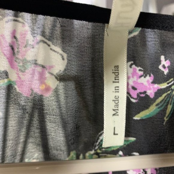 2 for $5-Black Flowered Cover Up Live 4 Truth Size L - Picture 3 of 3